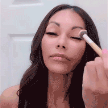 Make sure eyelid is completely free from oil by priming with oil-free primer, concealer and powder or by applying the eyeliner over the top of eyeshadow. Lashes will not stick to the liner if applied to a naked eyelid.